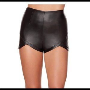 Spirit Halloween vegan leather booty shorts Medium NWT club wear goth festival